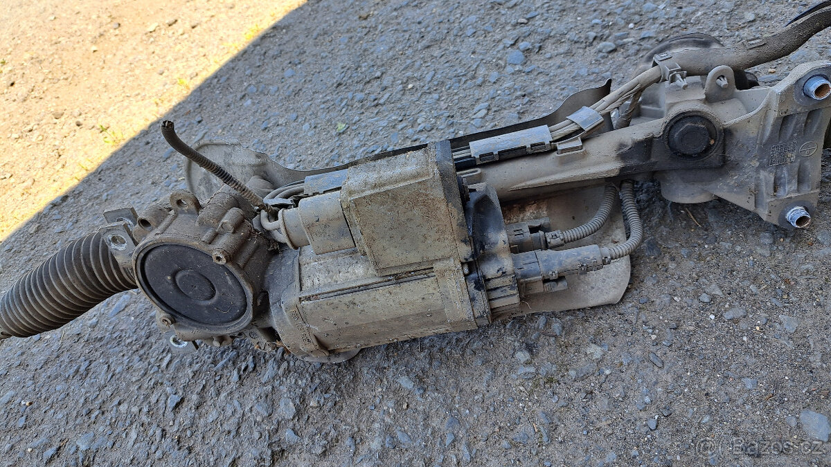 servo řízení Škoda Octavia 2, Golf 5, Caddy 3, Touran, Leon - 2