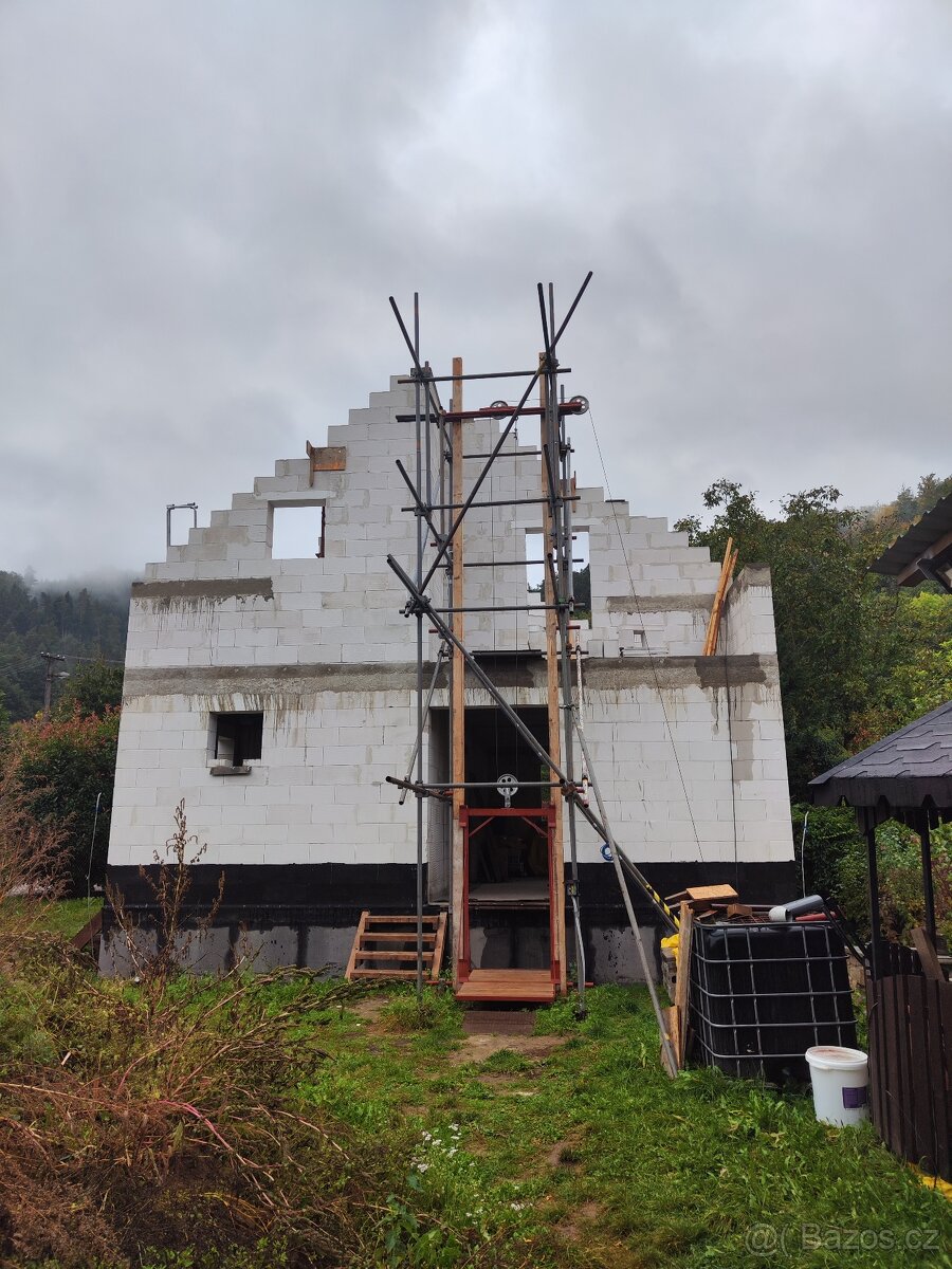 Stavební výtah - 2