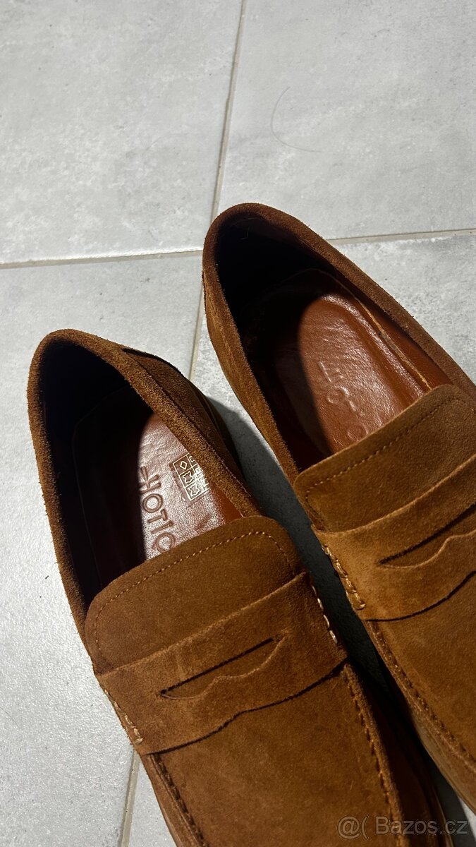 Hnědé semišové mokasíny z pravé kůže - 2