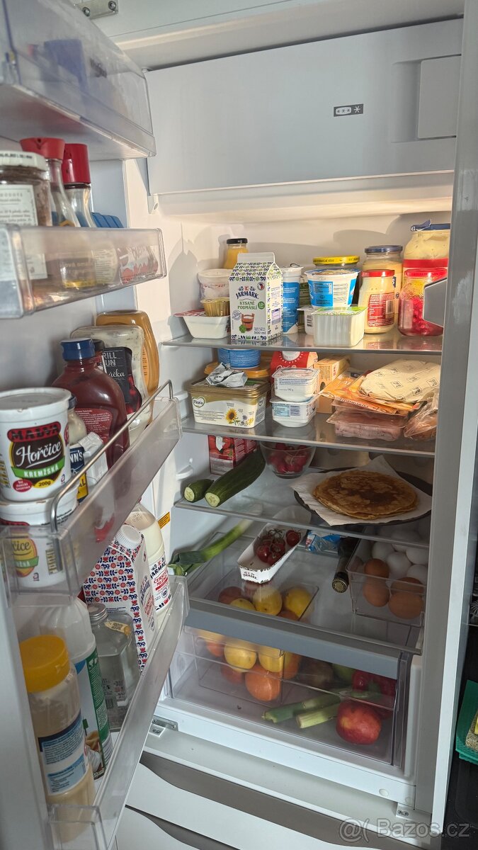 Vestavěná lednička 122cm whirlpool ARG 8612A+ - 2