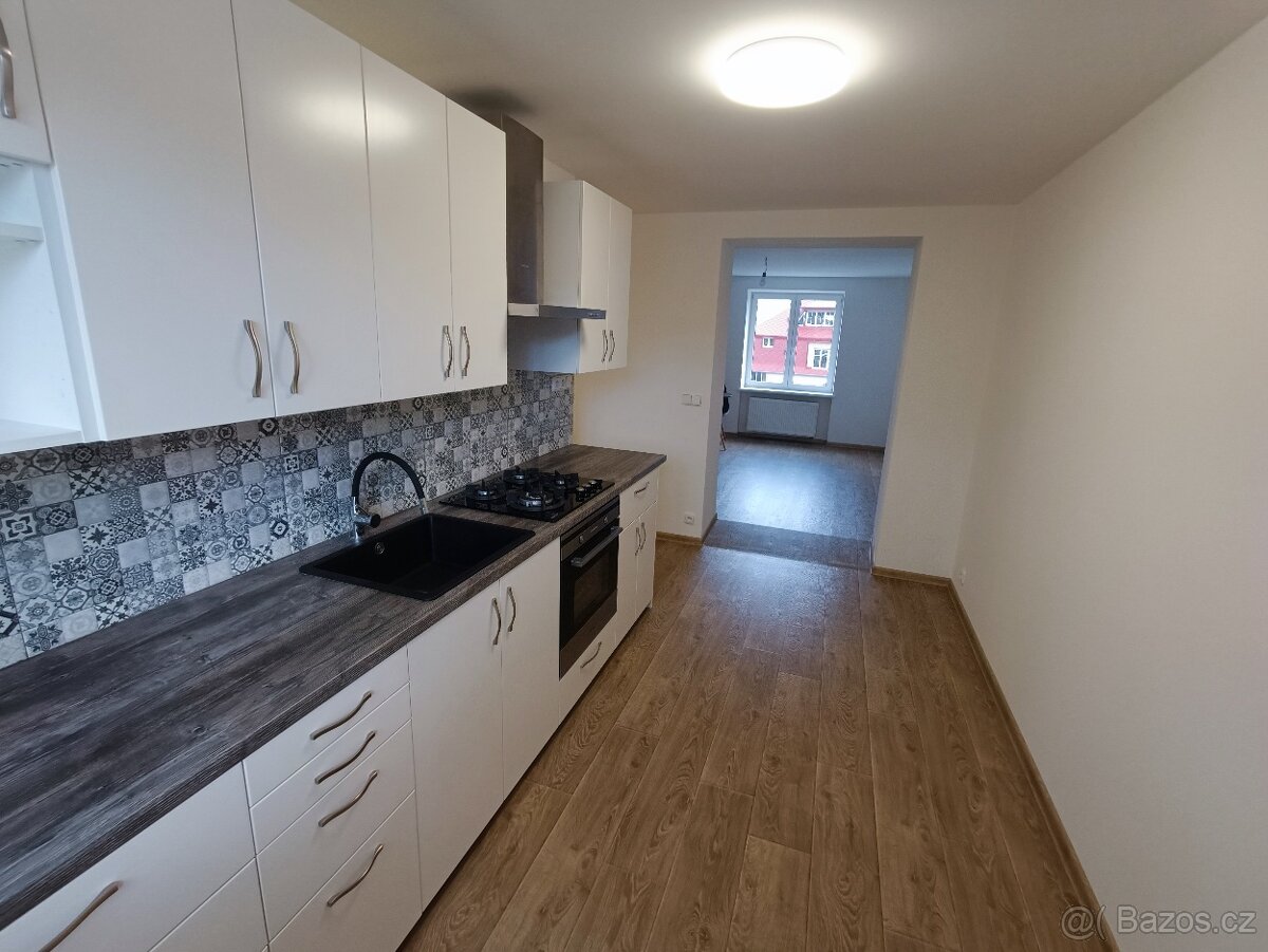 Pronájem bytu 2+1 (50m2) v Mostě na Zahražanech - 2