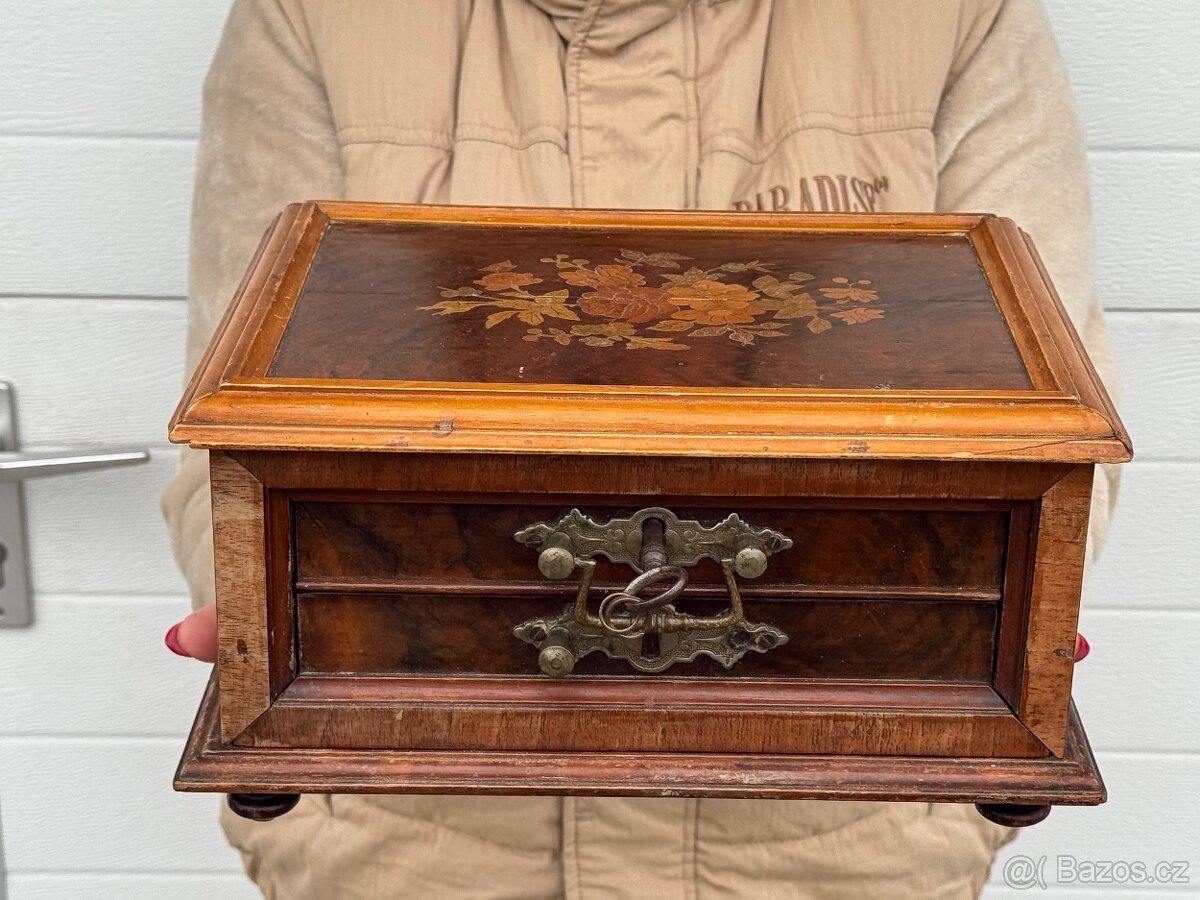 Krásná velice stará šperkovnice Empír - 2