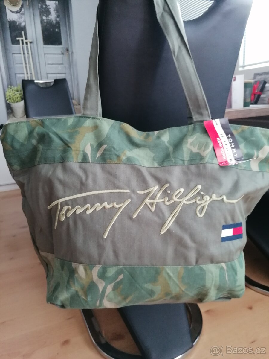 Maskáčová taška Tommy Hilfiger - 2