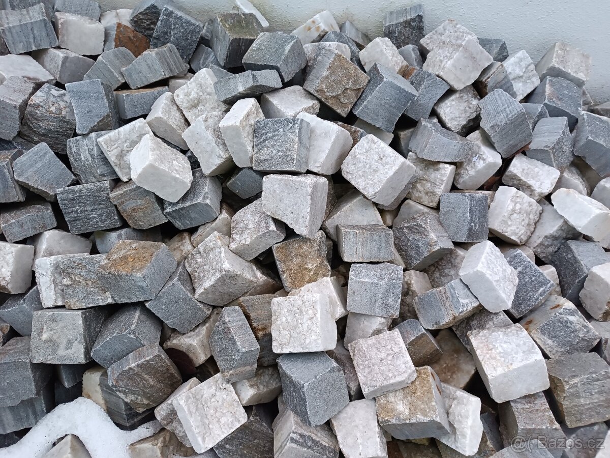 Žulové kostky - 2