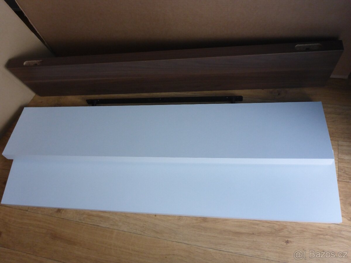 Polička na zeď - 2