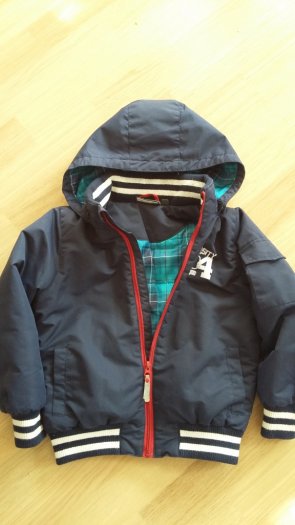 ZIMNÍ ČI PŘECHODOVÁ BUNDA vel. 128; chlapecká. - 2