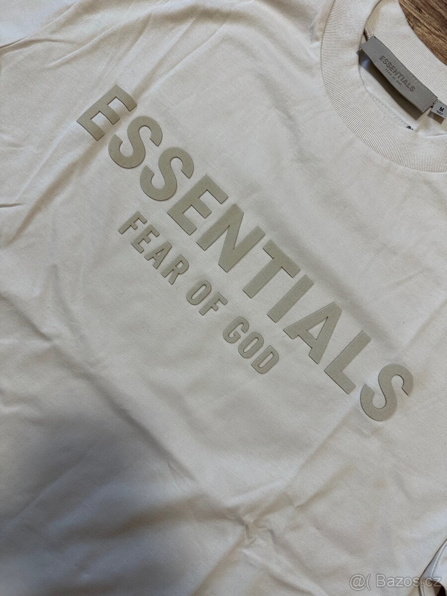 Essentials triko - 2