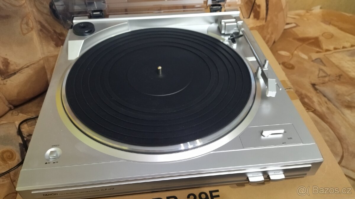 Gramofon Denon - 2