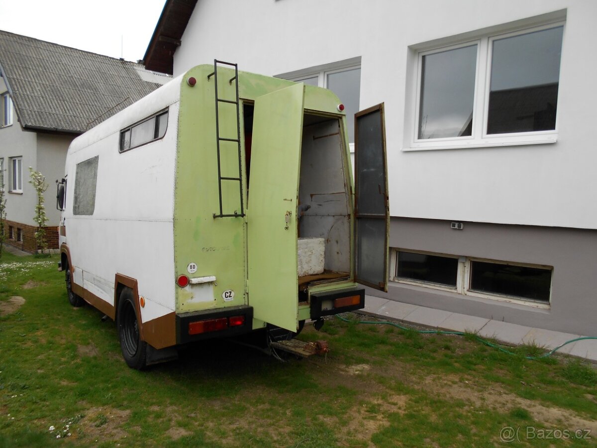 Karavan Avia 30 - 2