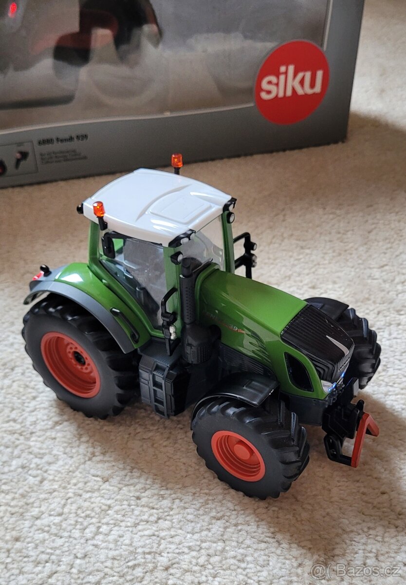 RC traktor Siku Control Fendt 939 - 2