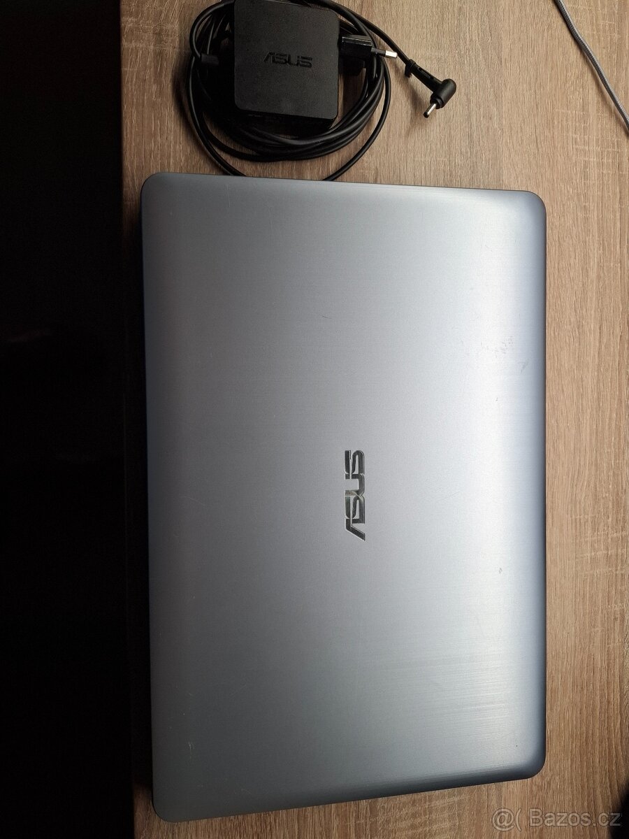 ASUS VivoBook 15 - 2