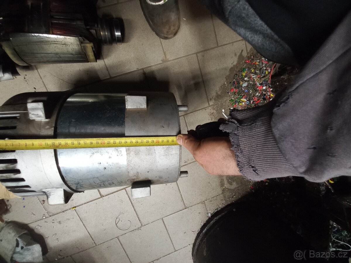 Generator - 2