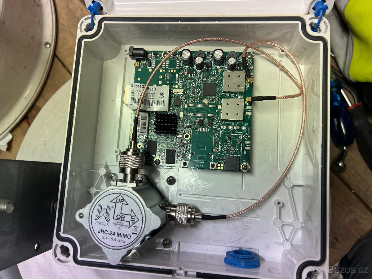 Mikrotik RB911G-5HPacD - 2