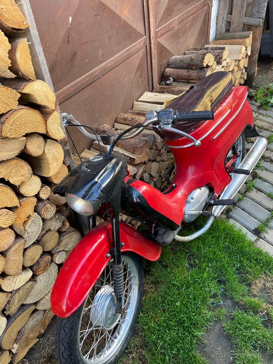 Jawa pionýr 21 - 2