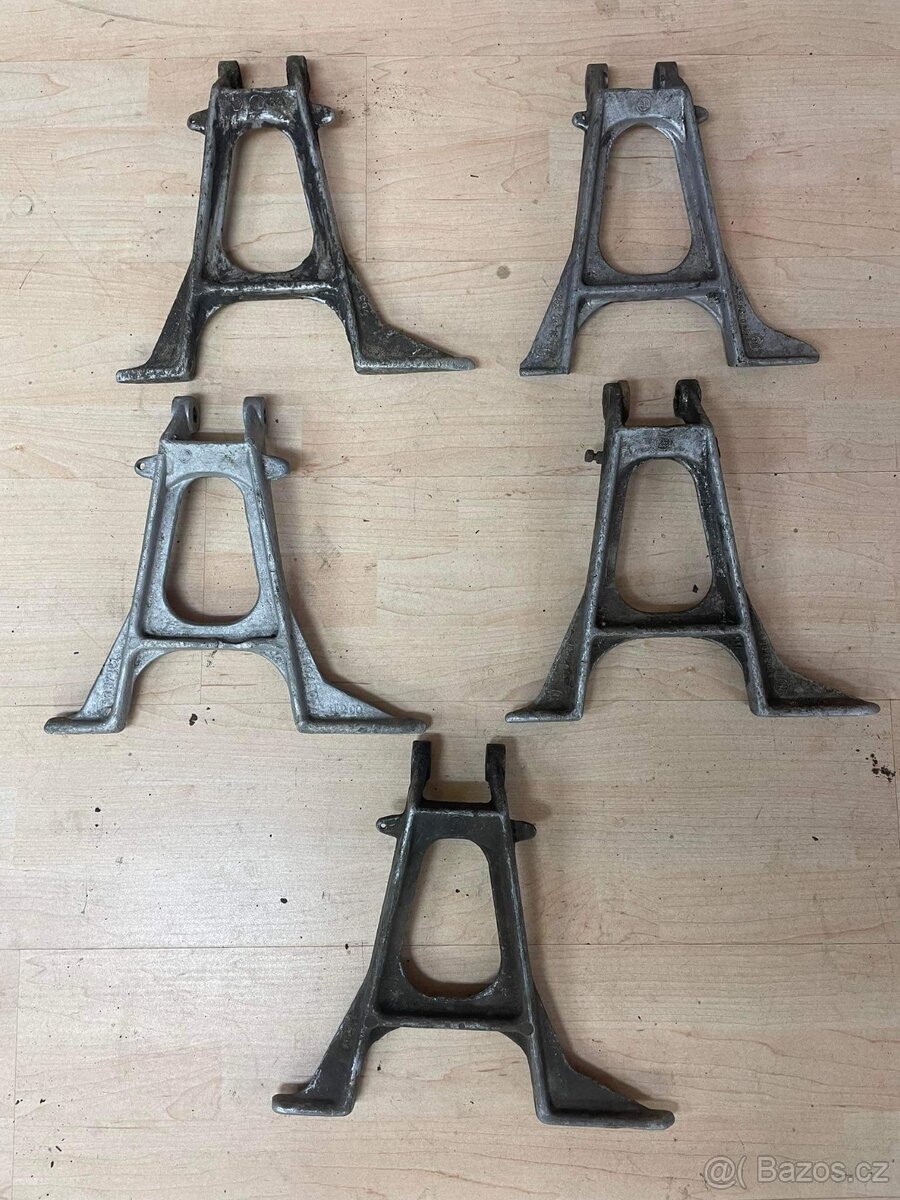 Stojan Jawa 250 350 Kyvacka Panelka - 2