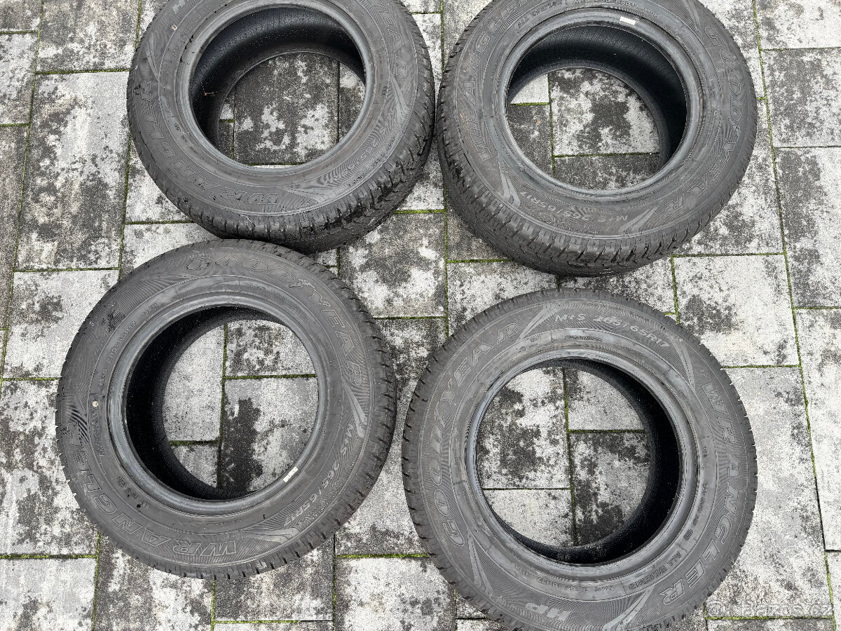Pneumatiky GOODYEAR WRANGLER HP ALL WEATHER 265/65 R 17 112H