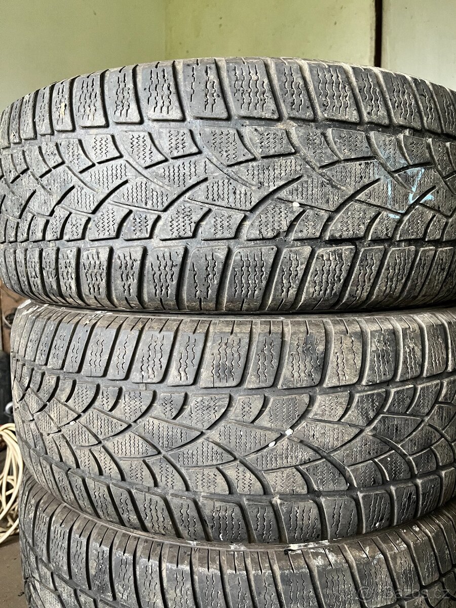 Zimní kola DUNLOP 235/50 R19 - 2