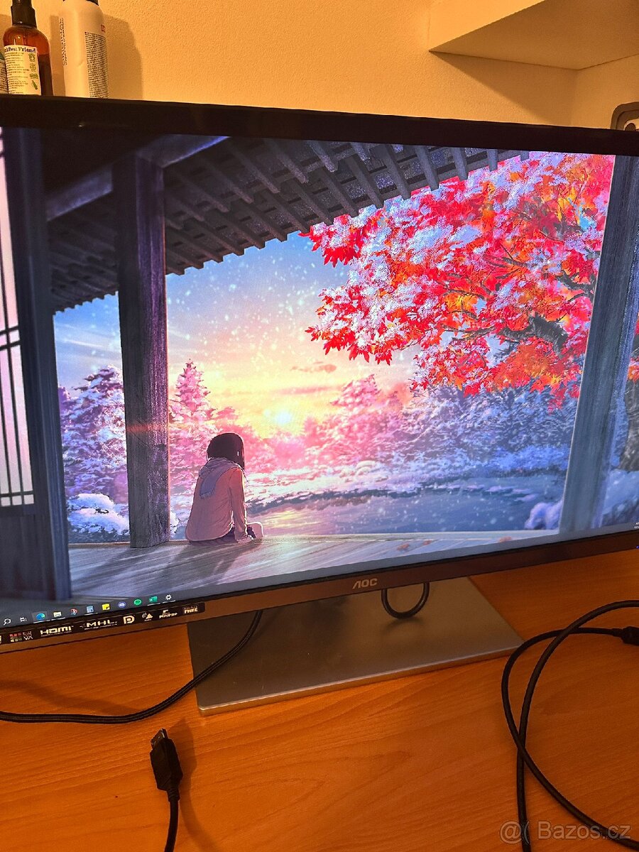 AOC U3277FWQ - 31,5" 4K monitor - jako novy - 2
