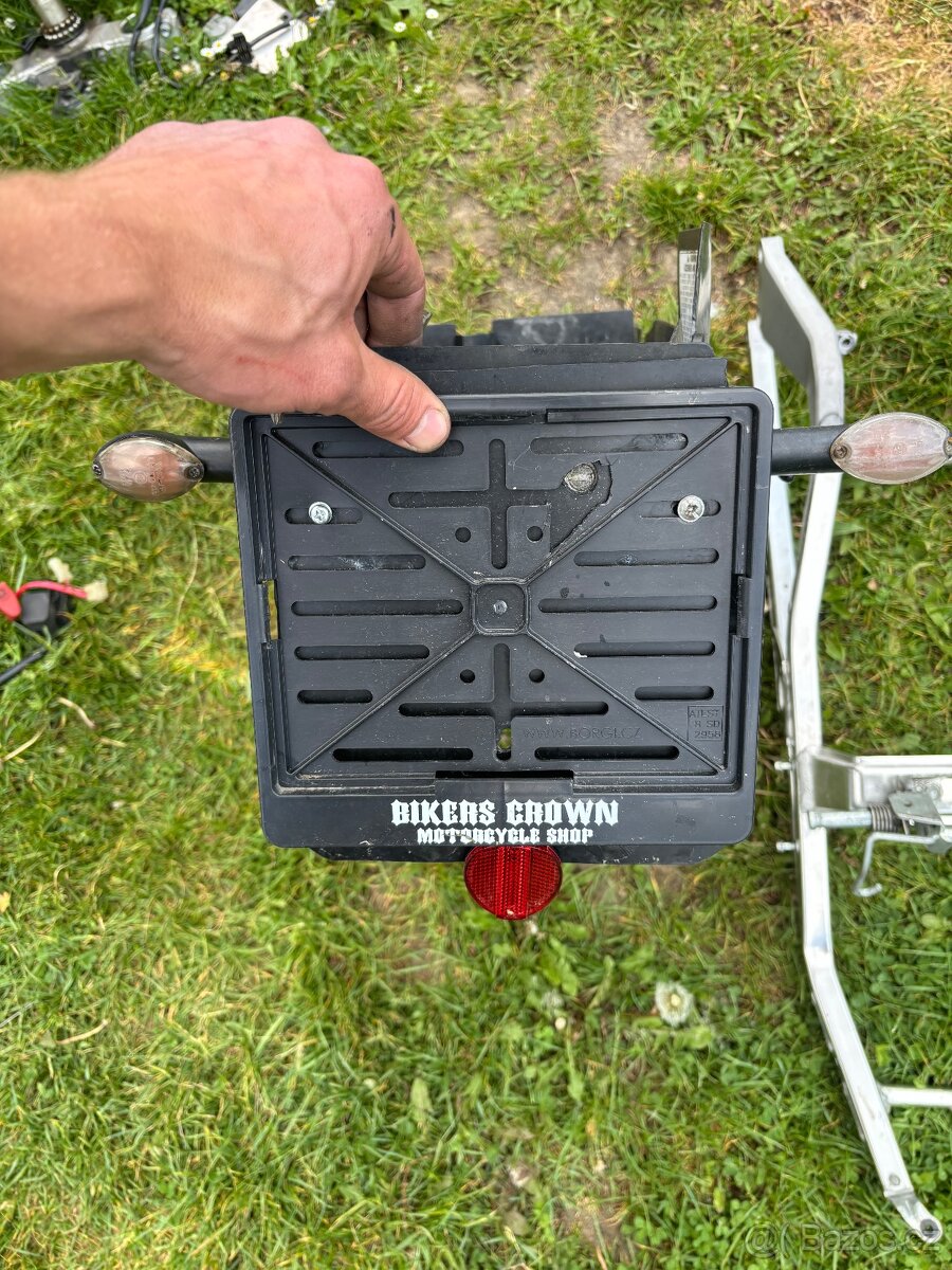 Podsedadlovy ram na Honda CBR 929RR Fireblade - 2