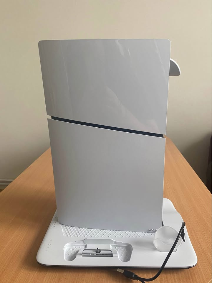 PlayStation 5 Slim Digital Edition - 2