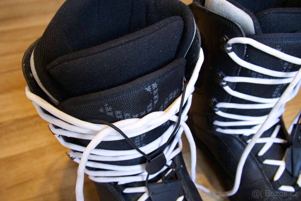Snowboardové boty vel.45 - 2