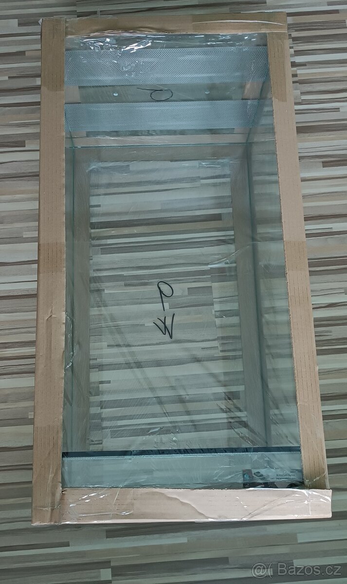 Prodám nové terárium 40x40x80 na výšk - 2