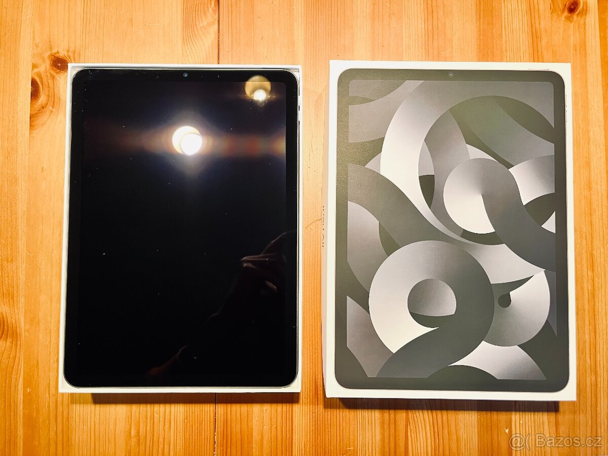 iPad Air - 5. generace 256GB, WiFi stav jako nový, záruka - 2