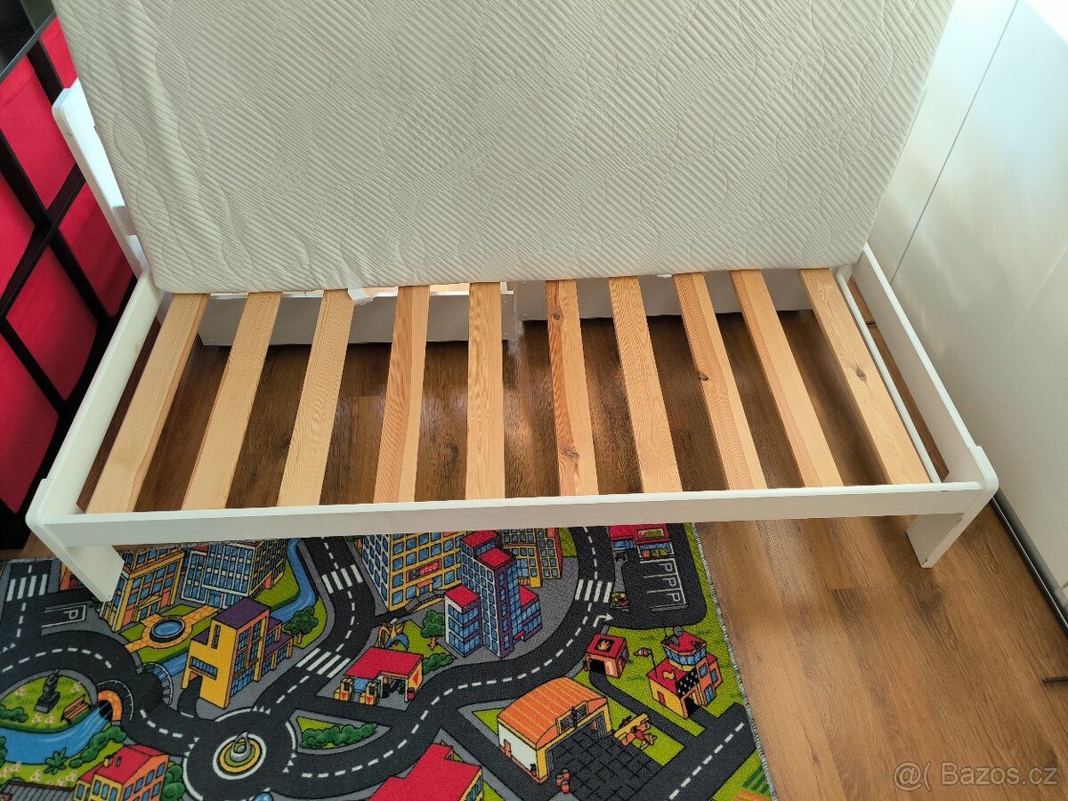 Postel s přistýlkou a šuplíky - 2