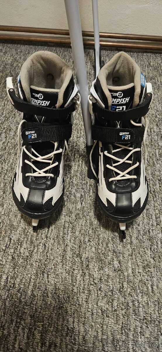 Prodám dětské stavitelné brusle vel 33-36 - 2