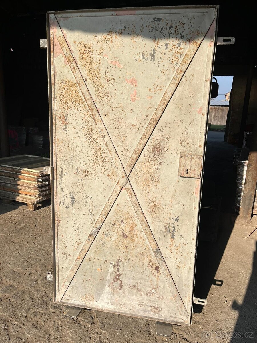 Železné dveře 1 - 2