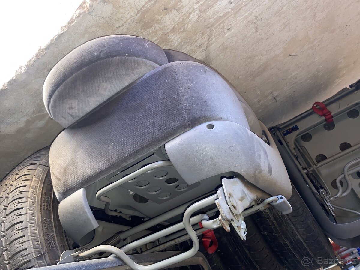 prodám přední/zadní sedačky Alhambra Galaxy Sharan - 2