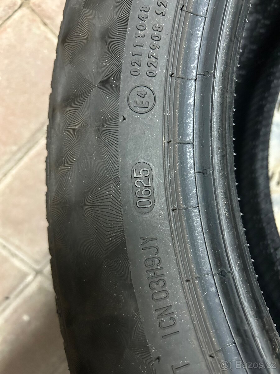 Prodám pneumatiky 215/55 R18 95 - 2