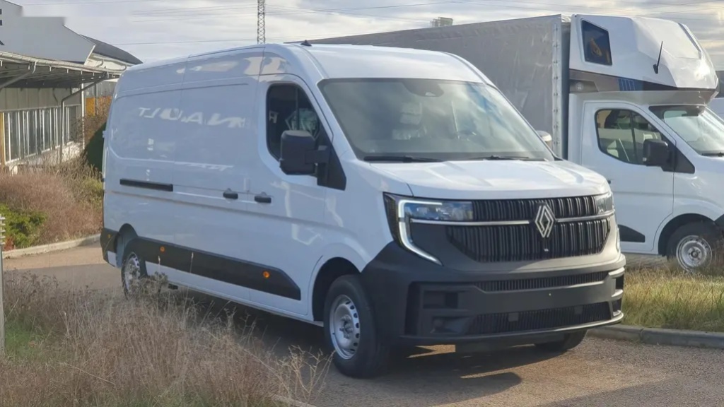 Renault Master, L3H2P3 Extra dCi 130k - 2