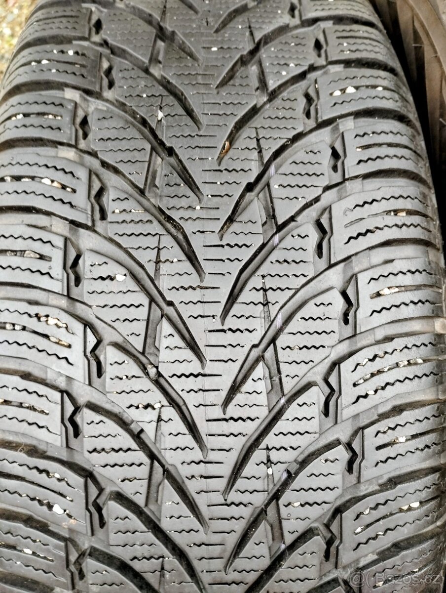 Nokian WR SUV 4 215/65 R16 98H - 2