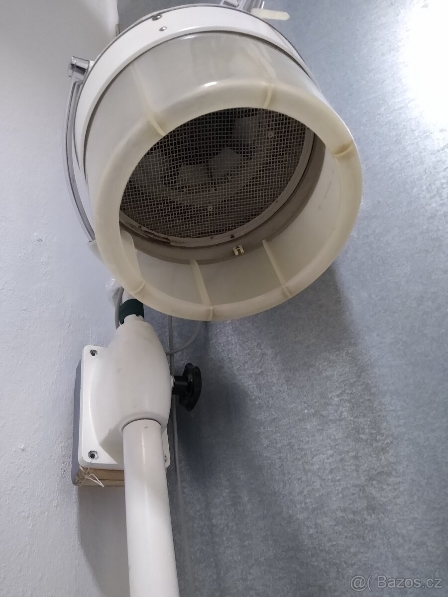 Kadeřnický sušák (helma) - 2