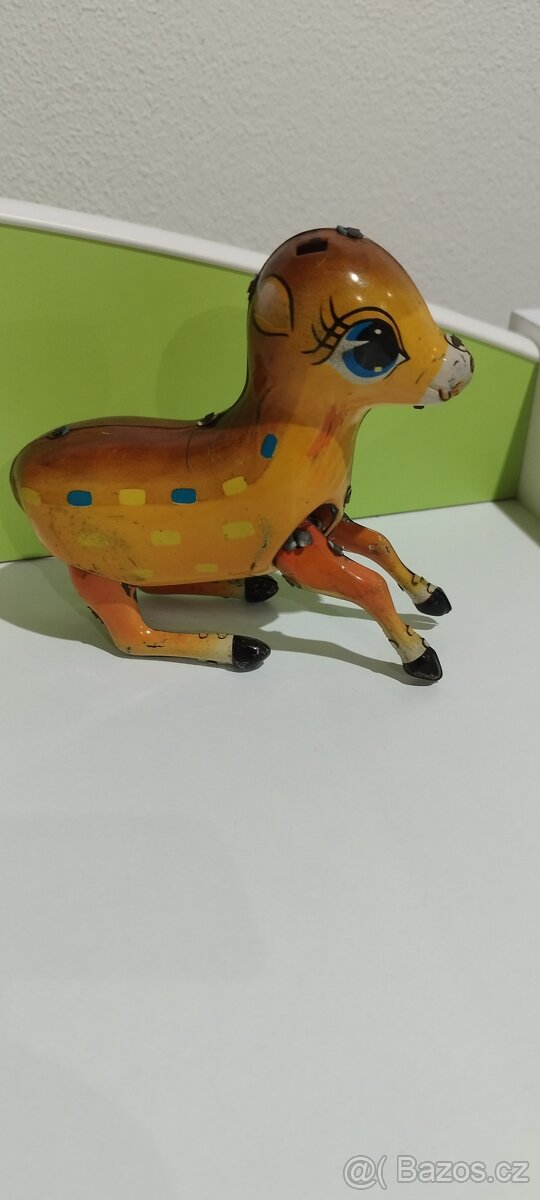 Retro koloušek skákající - 2