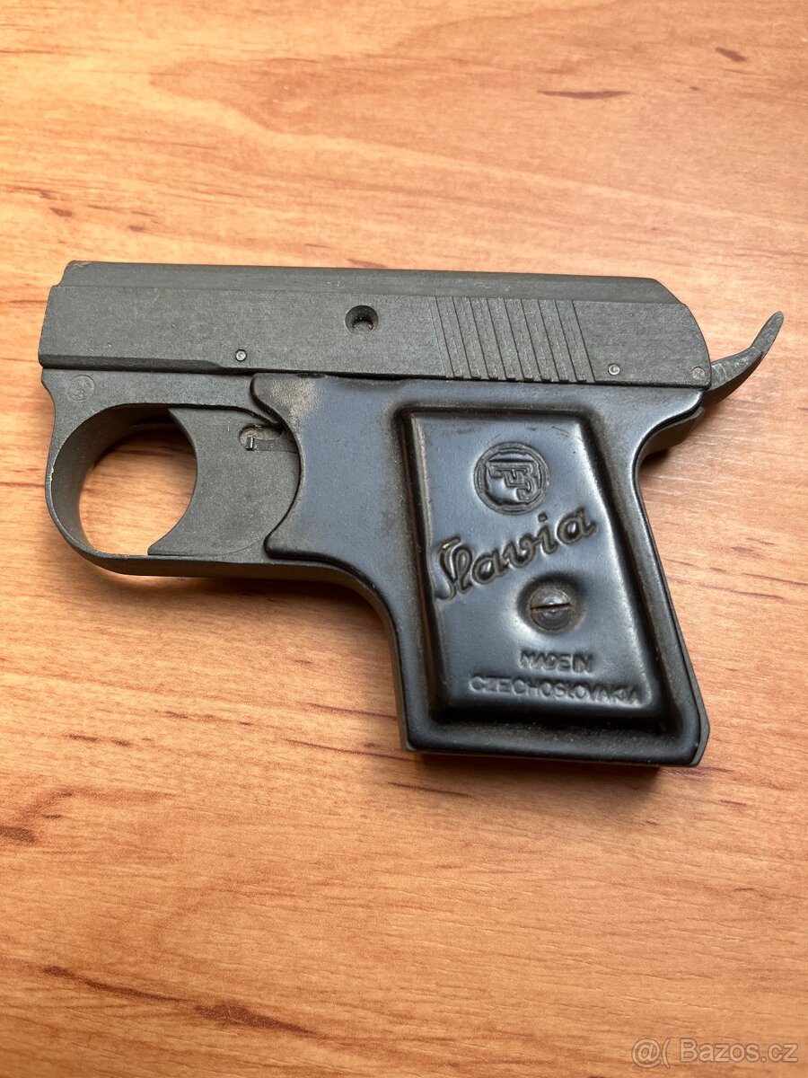 startovací pistole - 2