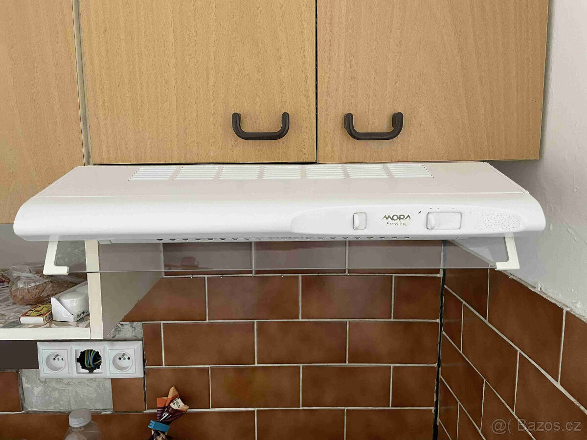 kuchynská digestoř Mora - 2