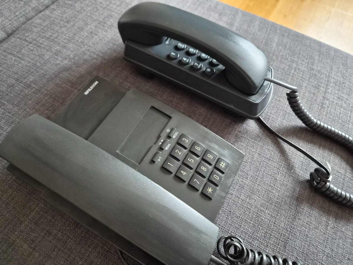 Stolní telefony TELECOM a Cisco – 2 ks - 2