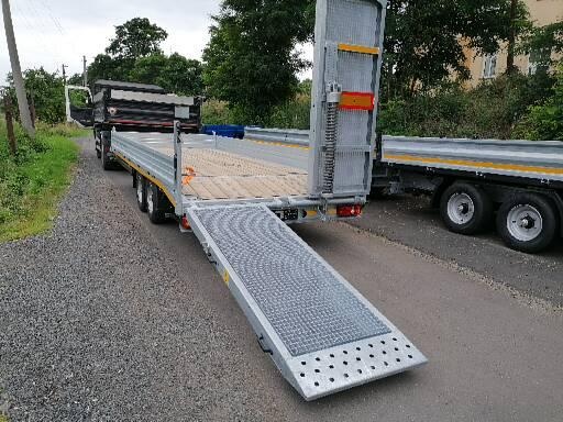 Vlek Sleva podvalnik tandem nájezdy nápravy SAF - 2