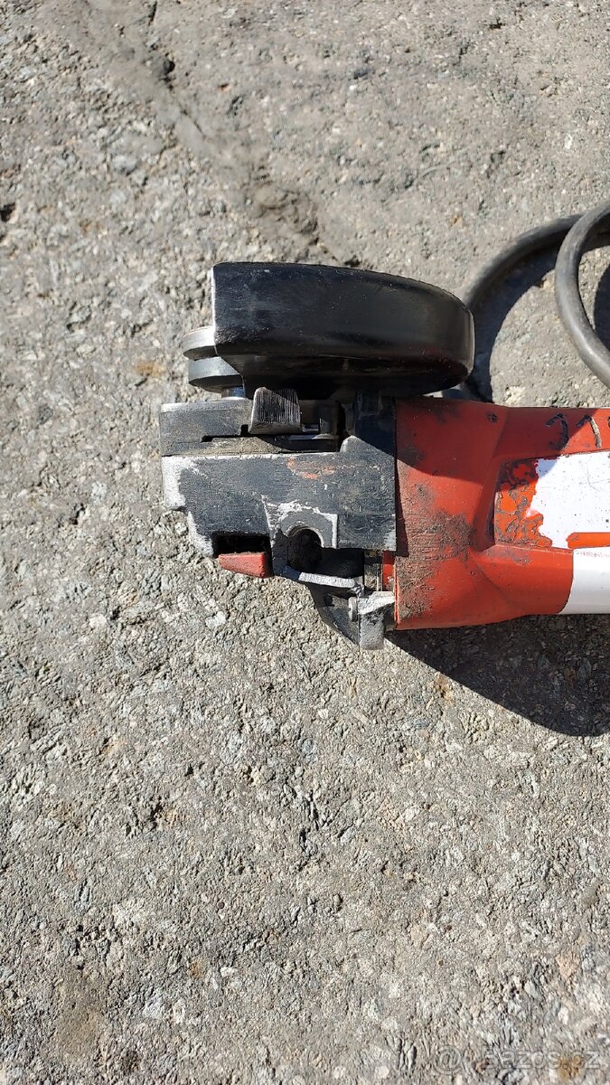 Bruska úhlová DCG 125-S - 2