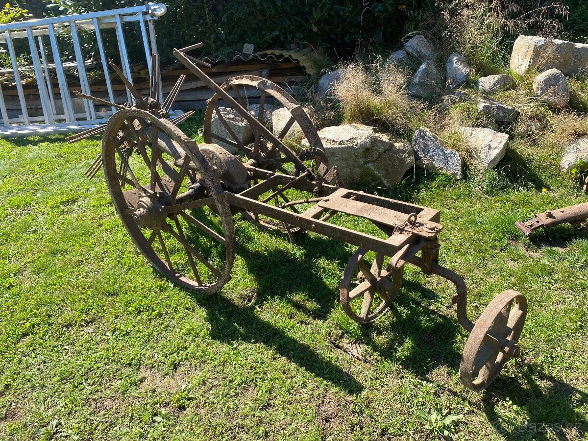 Vyorávač brambor čert - 2