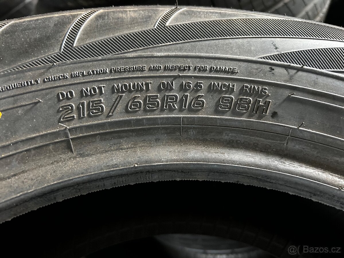 215/65/16 nové zimní pneu - 2