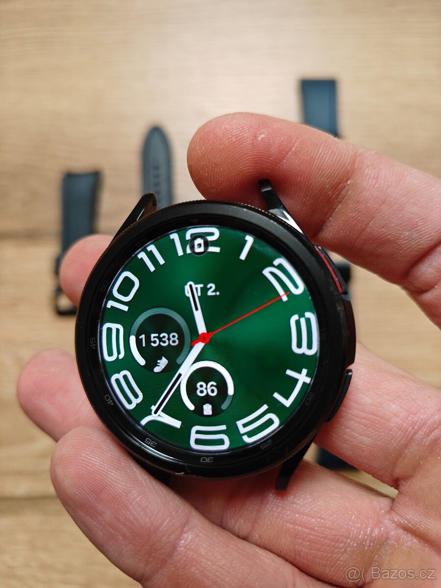 Samsung Galaxy Watch6 Classic 47mm + řemínek - 2