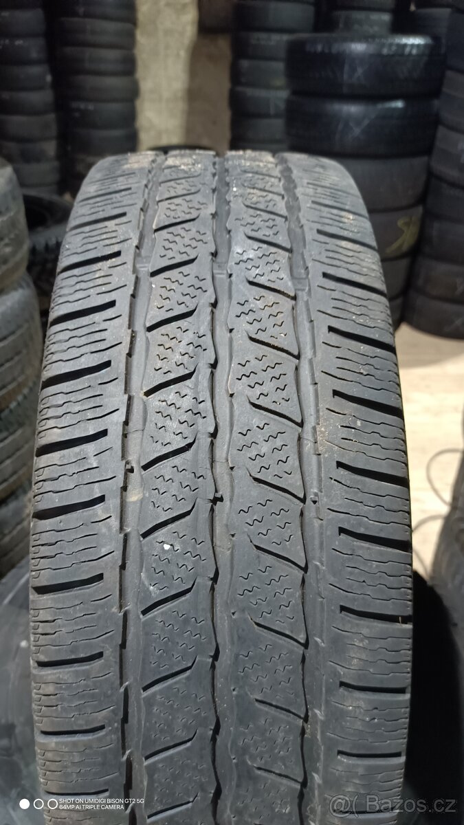 Zimní pneumatiky 235/65r16C - 2