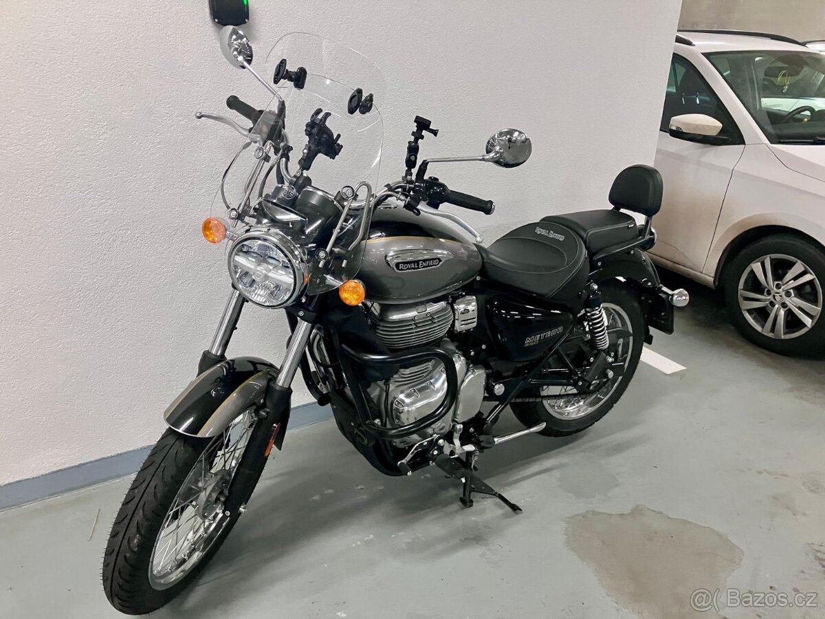 Royal Enfield Metero 350 - 2