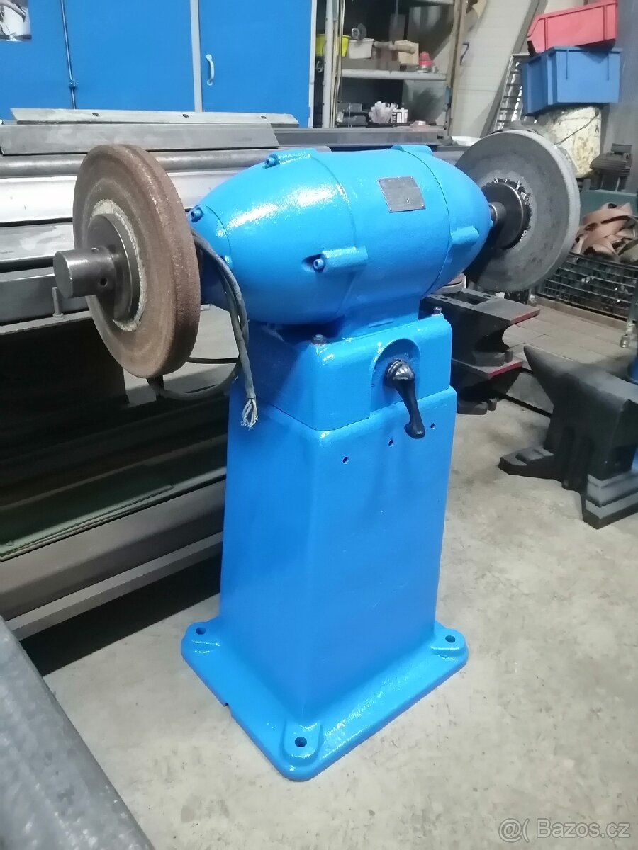 Dvoukotoučová bruska - 2