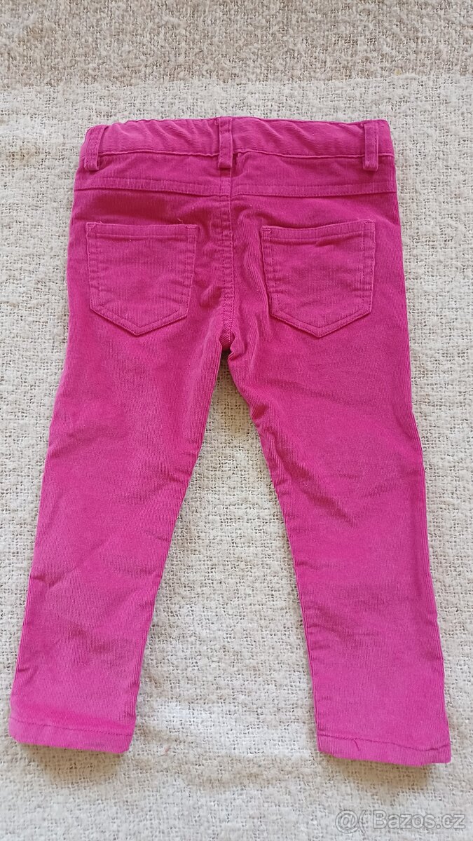 NOVÉ dívčí manšestráky vel. 86/92 - 2