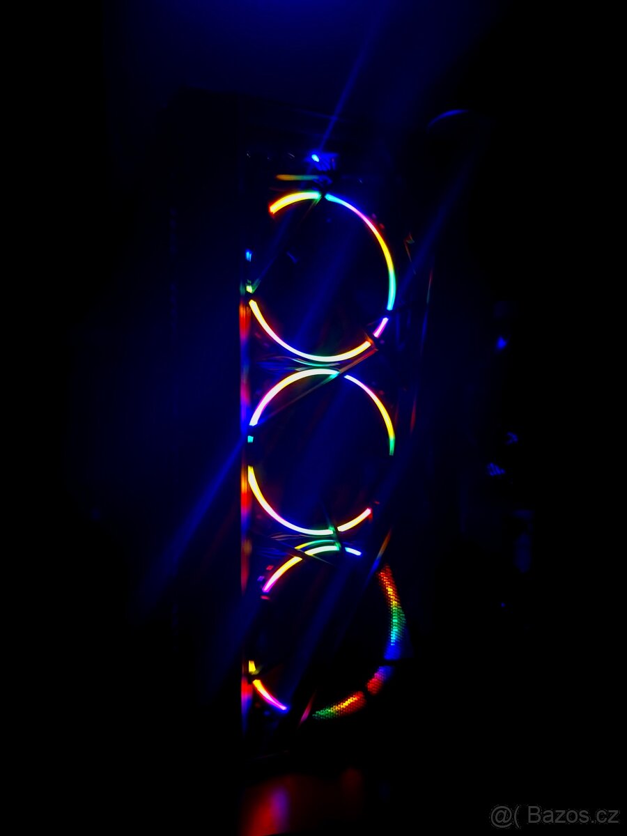 RTX 2060, AMD RYZEN 5, 16 gb RAM - 2