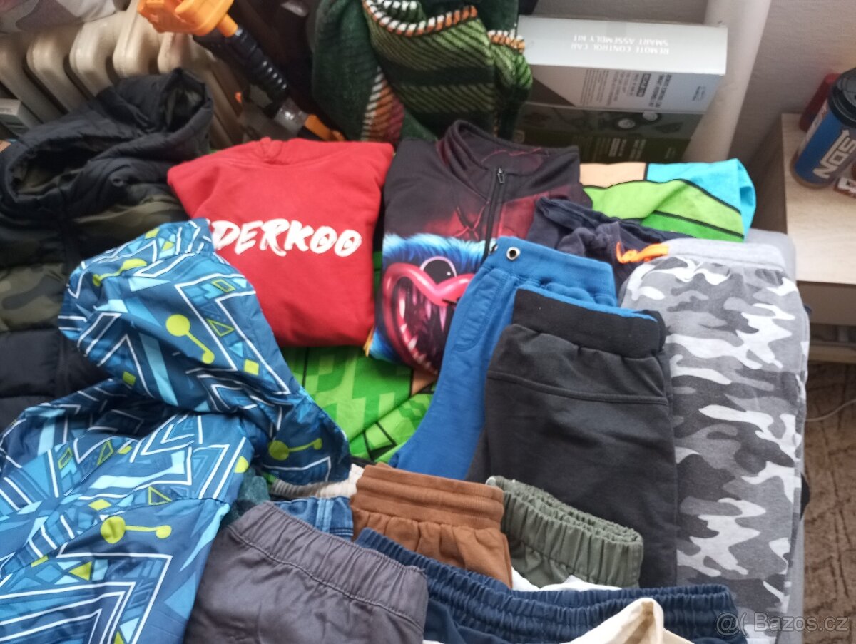 Prodám pytel oblečení po synovi - 2